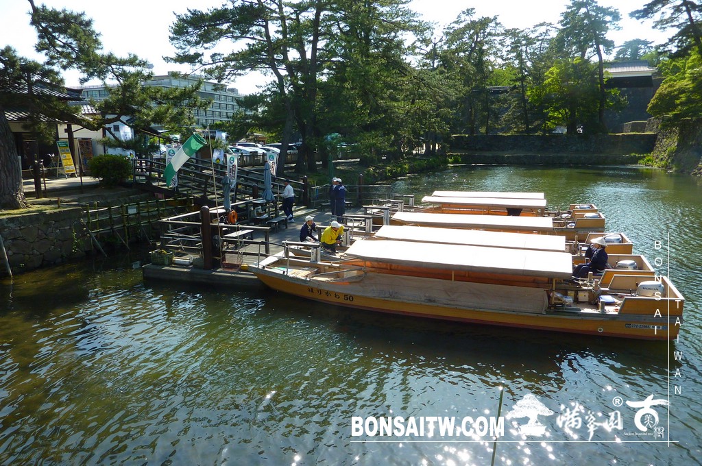 P1510803 [日本庭園]古城．松江城(3) 日本庭園(Japanese Garden)