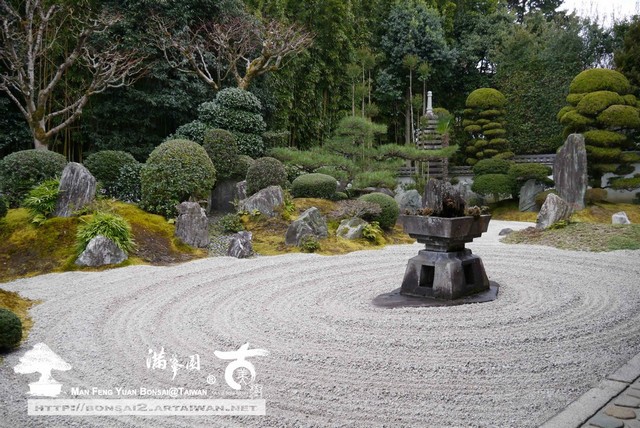 古美樹滿峯園日本庭園靈雲院