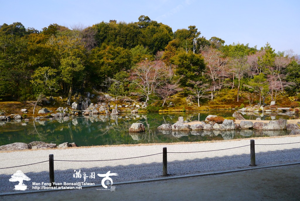 d859b p1090031 [日本庭園]師法自然の景の禪宗庭園．天龍寺(1) 枯山水庭