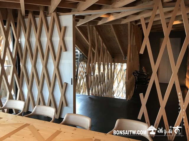 546 [建築與空間]微熱山丘．東京 建築與空間(architecture and space)