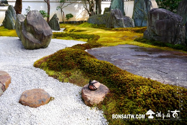 P1090838 [日本庭園]向大師致敬．重森三玲庭園美術館(3)