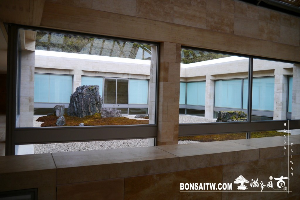 P1390107 [日本庭園]山中的世外桃源．MIHO美術館(2)