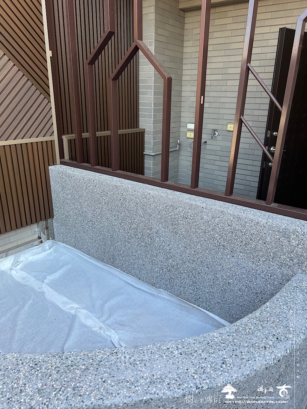 img 6357 [我們的作品]大露台景案-案1227 露台造景