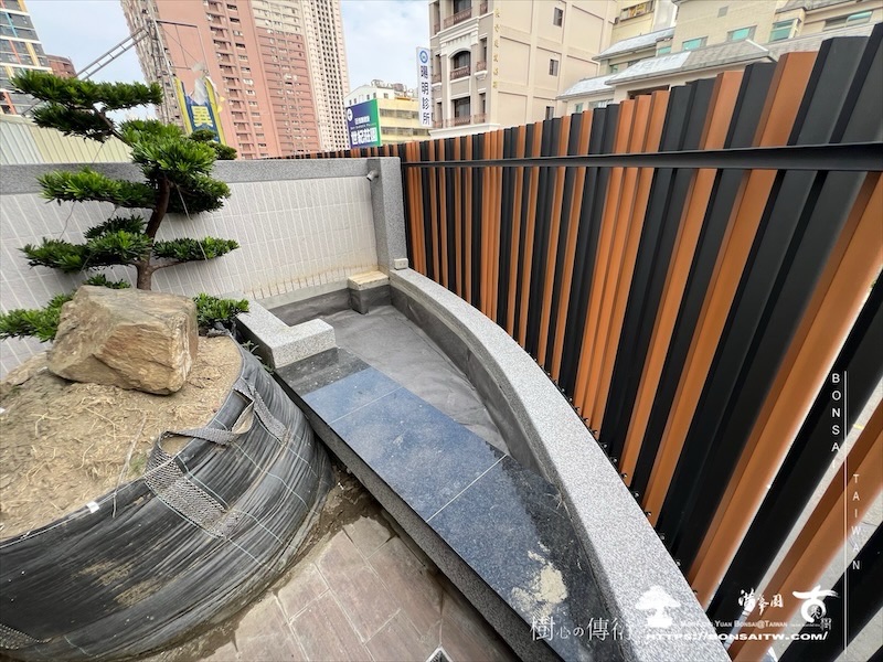 img 8833 1 [我們的作品]客廳景觀設計施工-案1015 露台造景