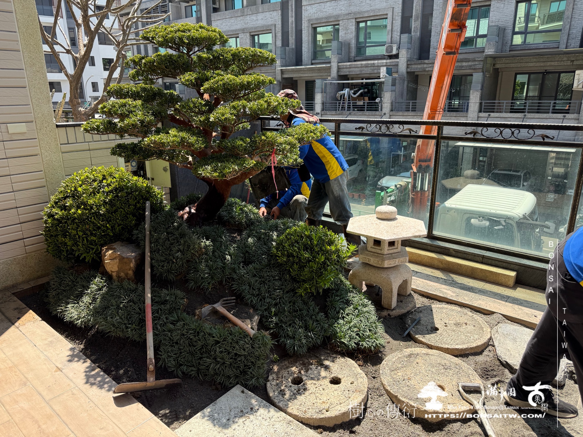 img 6726 1 [我們的作品]景觀設計施工-案0327 露台造景