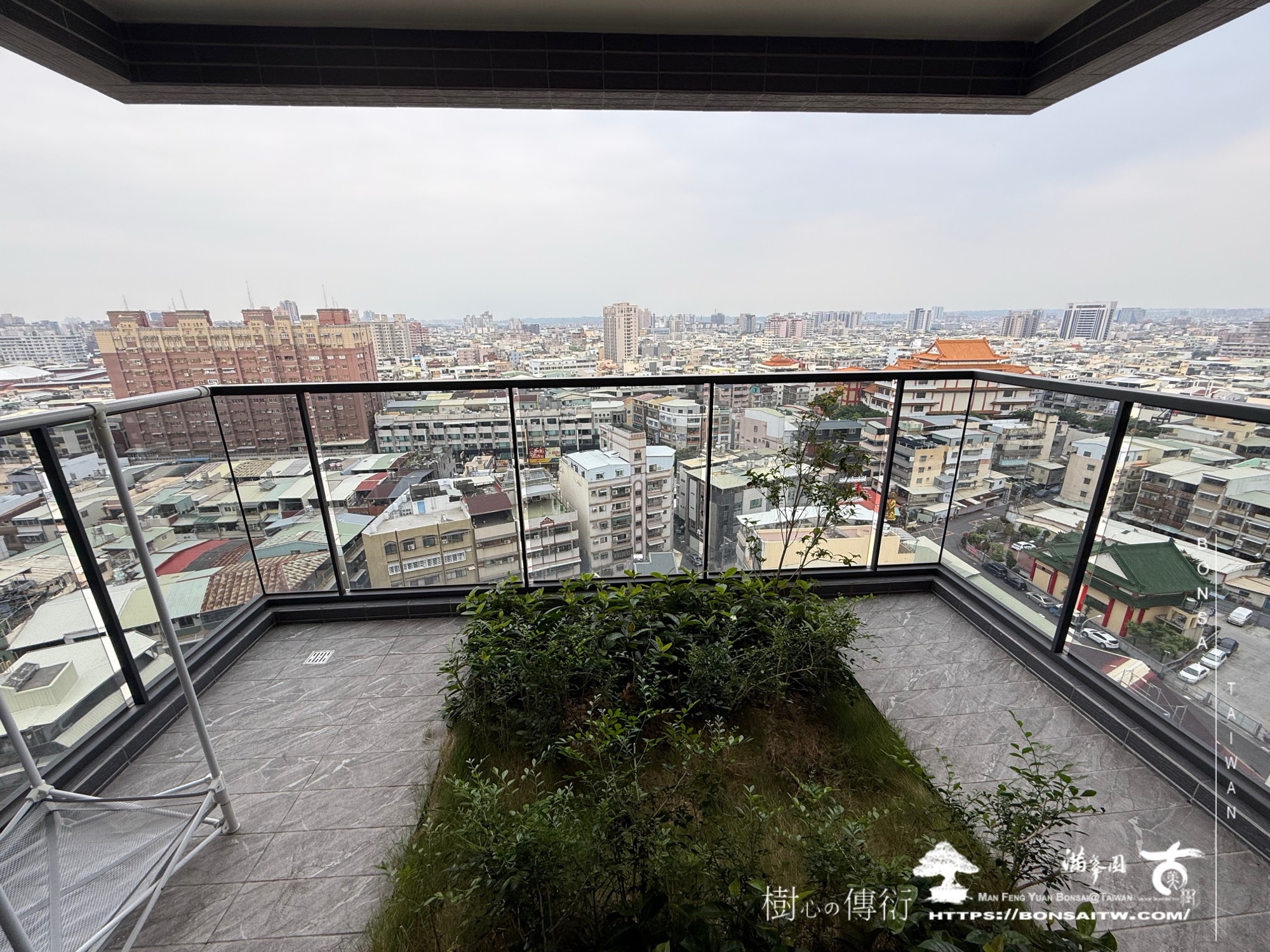 img 7030 [我們的作品]景觀施工-案1127 露台造景