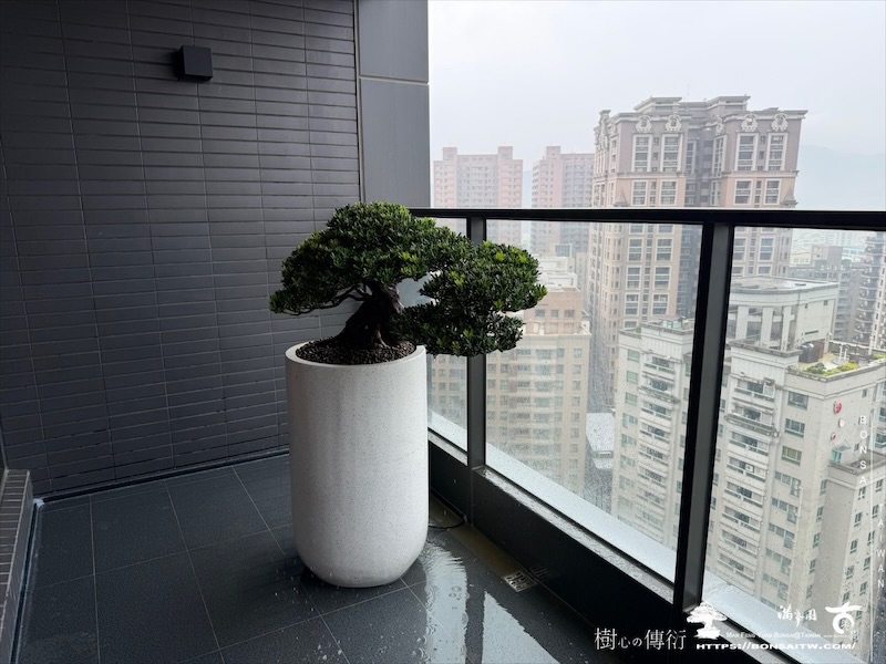 img 7677 [我們的作品]露台佈置-案0425 露台造景