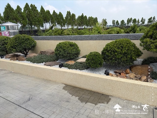 img 8513 [我們的作品]大型景觀花台設計-案0805 露台造景